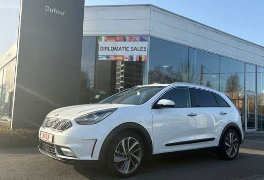 Kia Sense HEV 1.6 DCT