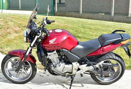 Honda CBF500A
