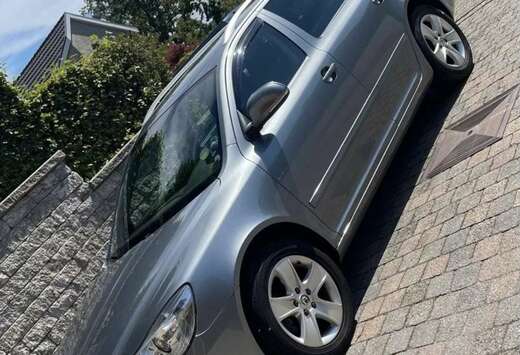 Skoda Combi 1.6 TDI  DSG
