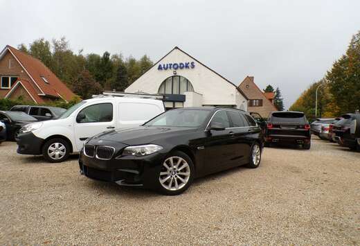 BMW D TOURING Automaat/Leder/Navi/Trekhaak