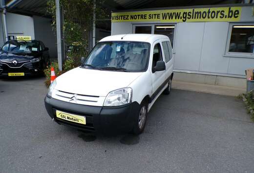 Citroen 1.4i 75cv 5 places blanc 03/05 2250 € CT ok