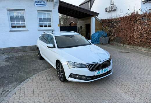 Skoda Superb Combi 2.0 CR TDi Style DSG/Leder/Navi/PD ...