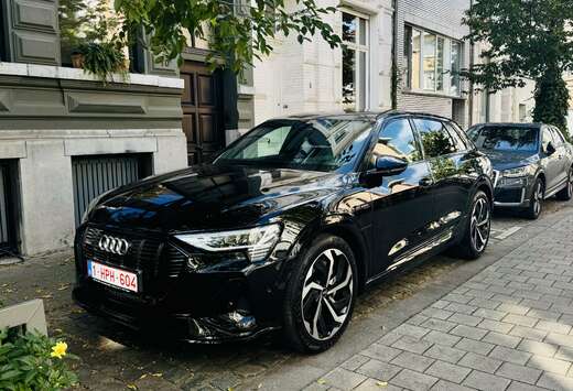 Audi 50 quattro S line