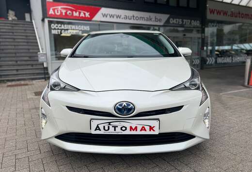 Toyota Prius PHEV 1.8i VVT-i Active Lounge JBL