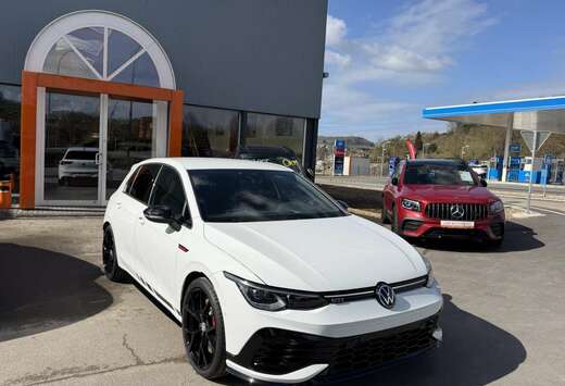 Volkswagen CLUBSPORT BLACK STYLE IQ.DRIVE 19\