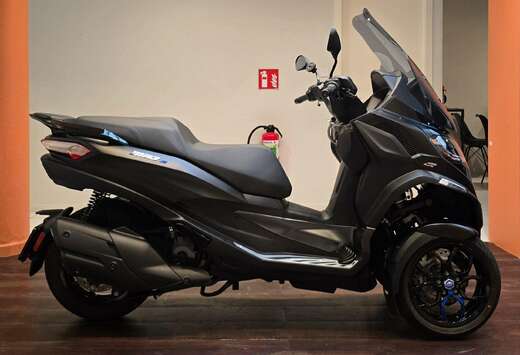 Piaggio S