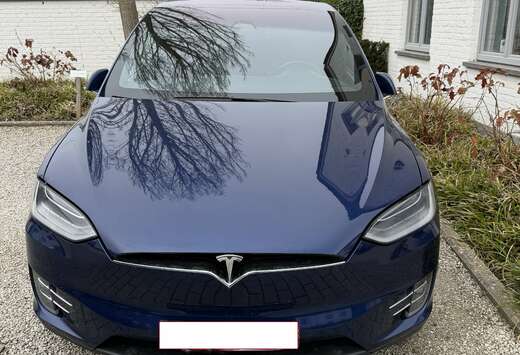 Tesla Model X 100 kWh Dual Motor Performance