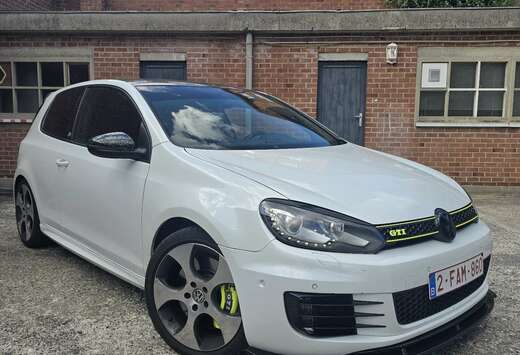 Volkswagen 2.0 DSG adidas