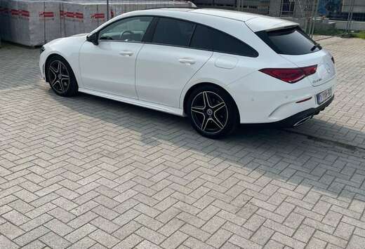 Mercedes-Benz Shooting Brake 7G-DCT AMG Line