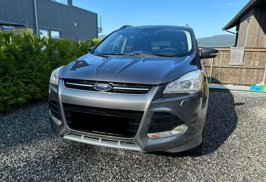 Ford Kuga 2.0 TDCi 4WD Champions Edition PS