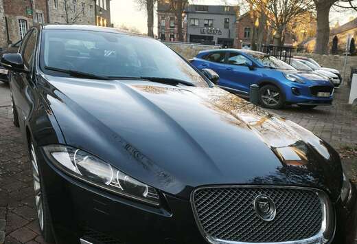 Jaguar XF 2.2 D