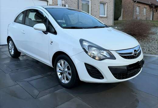 Opel 1.2 ESSENCE 89000KM  11/2014 GARANTIE