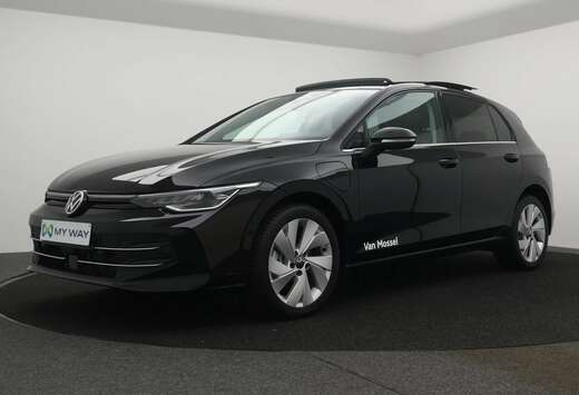 Volkswagen Golf Style Business Premium 1.5 TSI eHybri ...