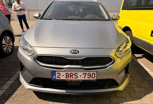Kia Ceed SW 1.6 GDi PHEV Business Line DCT