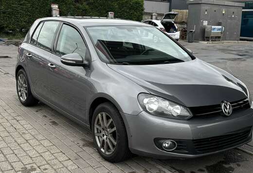Volkswagen Golf 1.6 CR TDi Trendline