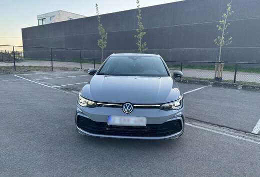 Volkswagen Golf 1.5 TSI OPF R-Line