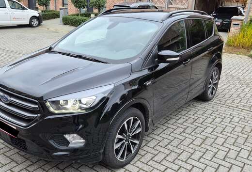 Ford Kuga 1.5 EcoBoost 2x4 ST-Line