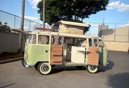 VW T2 baywindow bus camper van 1985