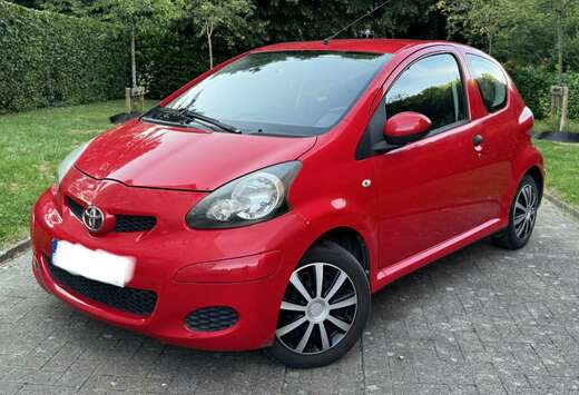 Toyota PRÊT A IMMATRICULER !!TOYOTA AYGO !_*TRÈS PR ...
