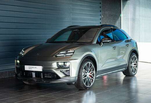 Porsche Macan Turbo Electric