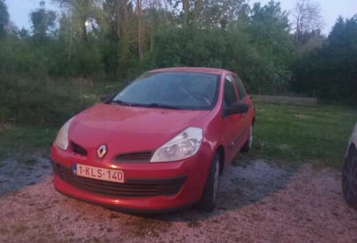 Renault Clio 1.2i 16v Expression