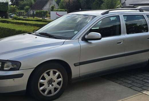 Volvo V70 2.4 Turbo - D5 AWD Classic (17J) Gear