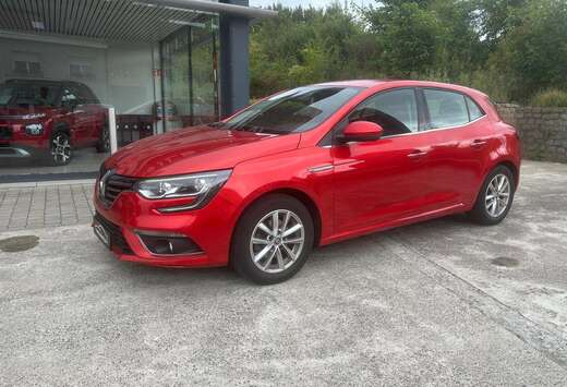 Renault Megane 1.33 TCe Life GPF