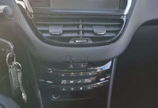 Peugeot 2008 e-HDi FAP 92 STOP