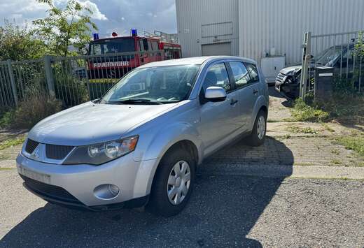 Mitsubishi Outlander 2.0 Turbo DI-D Inclass DPF
