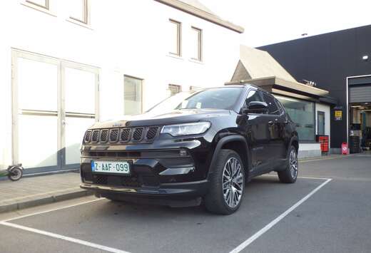 Jeep Compass 1.3 T4 4xe  Limited **34000km**