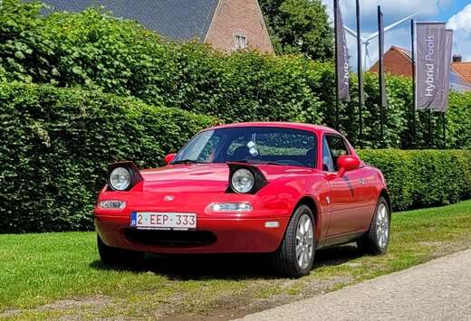 Mazda MX-5 NA 16V Met hardtop en Softtop