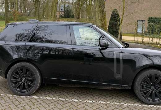 Land Rover P550e Autobiography P550e All Black Massag ...