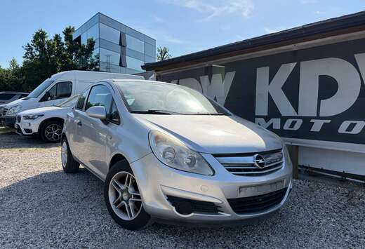 Opel Corsa 1.0i Enjoy