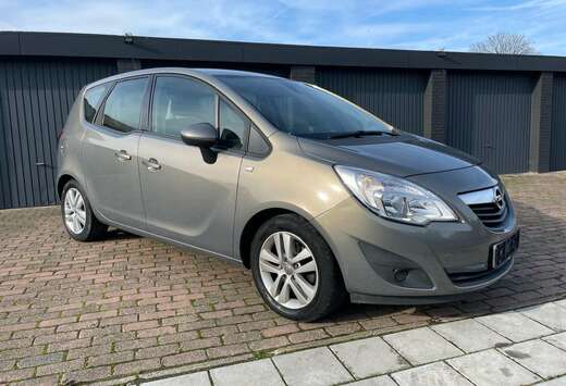 Opel 1.4 Benzine - 80.000 km