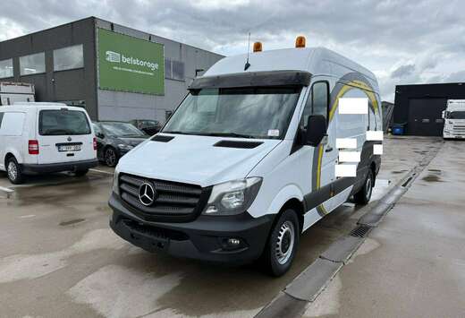 Mercedes-Benz 319 (Stock ID 91499)