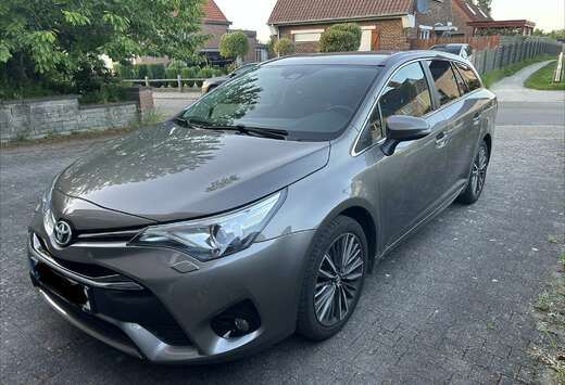 Toyota Touring Sports 1.8 Edition S+
