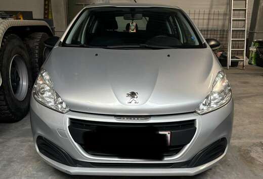 Peugeot 208 1.2i PureTech Style