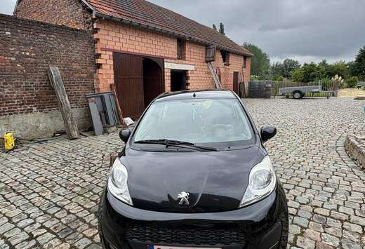 Peugeot 1.0i Envy