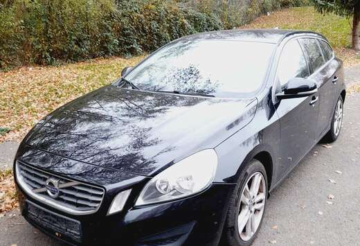 Volvo BUSINESS D3 136 ch Stop&Start