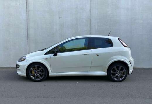 Fiat Punto EVO 1.4i (132kw) / baquets / Clim ..