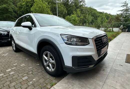 Audi 30 TFSI S tronic design