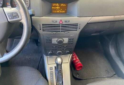 Opel Astra 1.8i XE 16v automaat gekeurd v verkoop