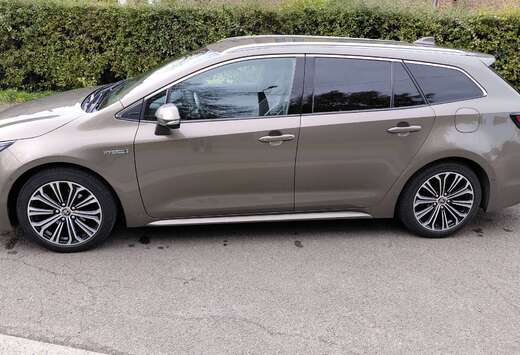 Toyota Corolla SW Hybrid 1.8 Premium - Garantie 07.20 ...