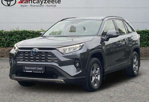 Toyota Dynamic Plus AWD+cam+nav+sens V&A