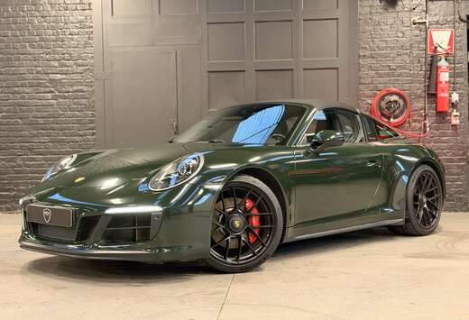 Porsche 911 Carrera 4 GTS PDK