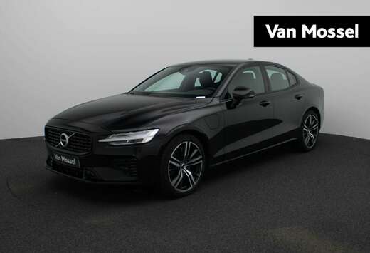 Volvo 2.0 Recharge T8 AWD R-Design  Half-Leder  Navi