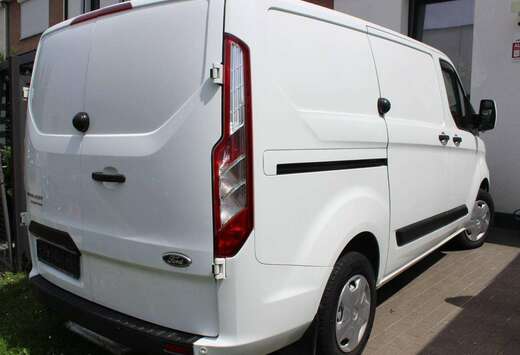 Ford 2.0 TDCi L1H1 Trail S/S (EU6.2) Navi Ford Camera
