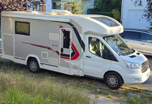 Caravans-Wohnm 358 Graphite