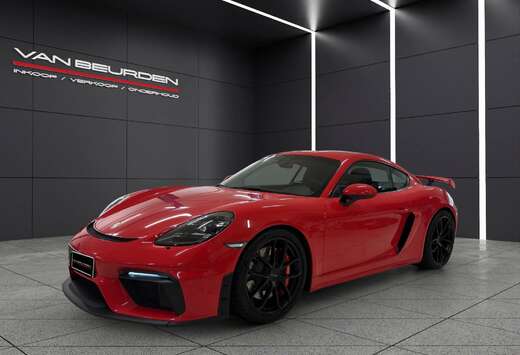 Porsche 718 Cayman GT4