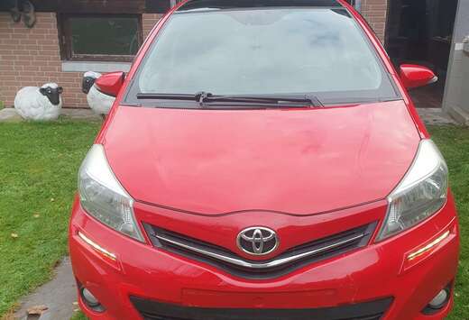 Toyota 1.33i VVT-i Lounge